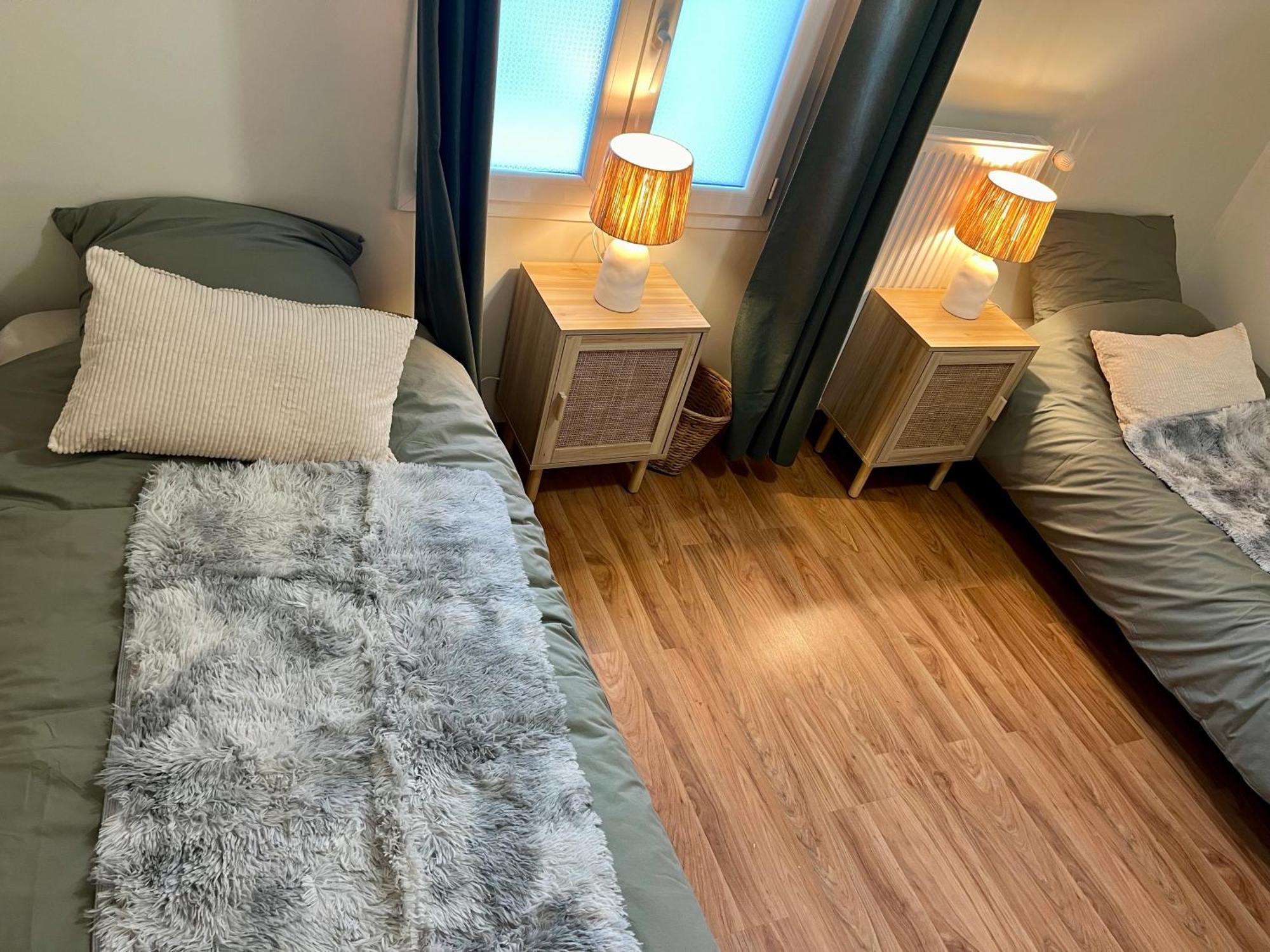 Apartment Parking Et Exterieur A 50m De La Saone